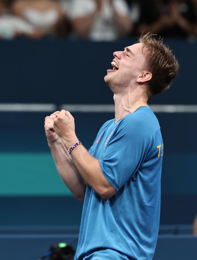 后卫的角色 后卫的角色