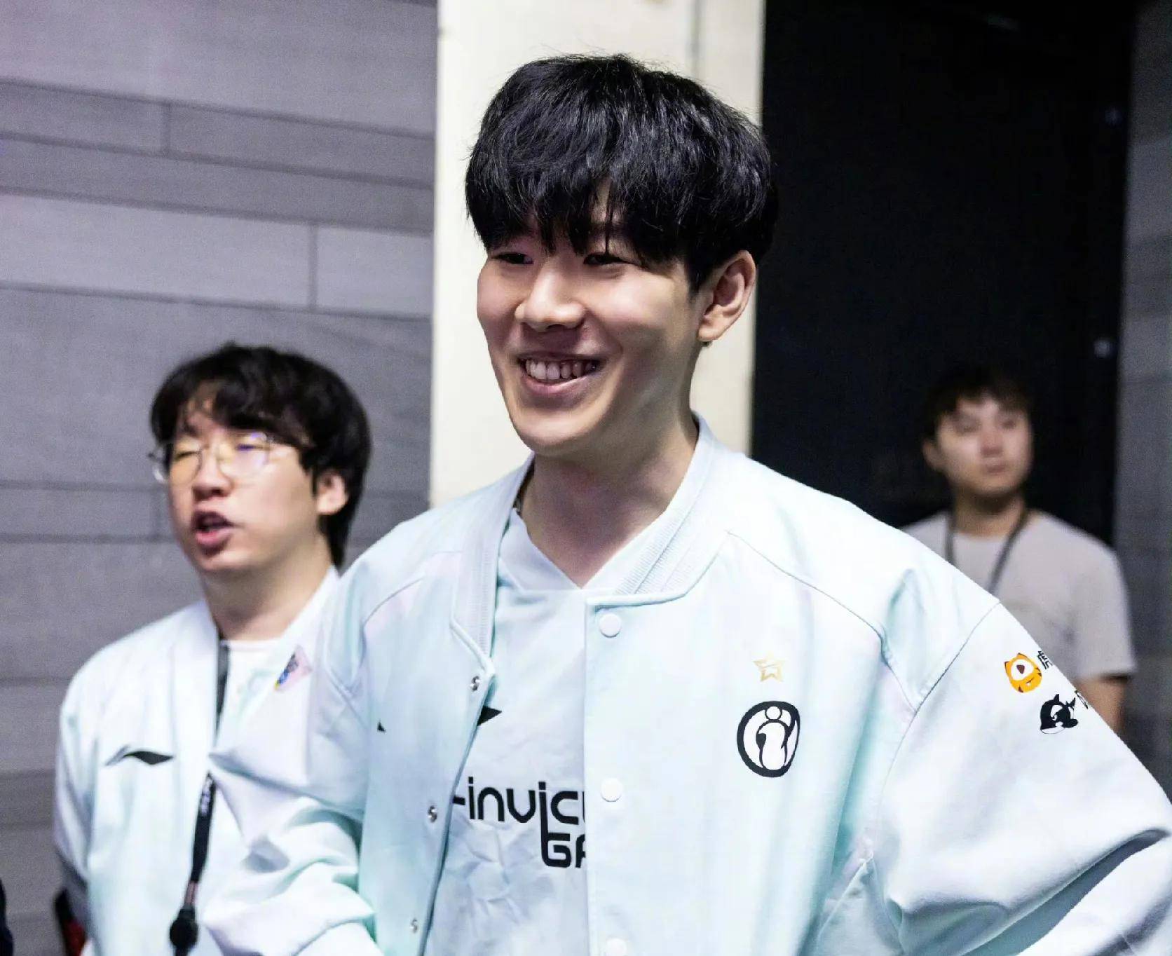 赛的一员 赛的一员