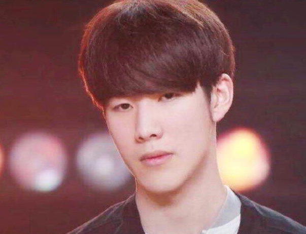 仍然在球场 仍然在球场