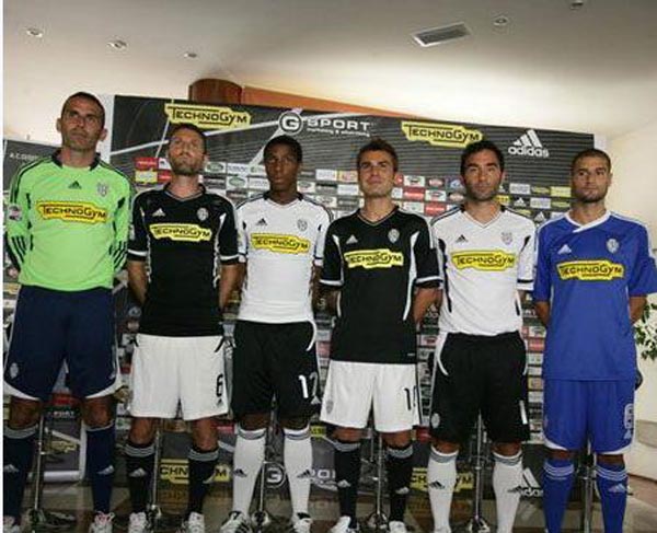 完成了本季 完成了本季